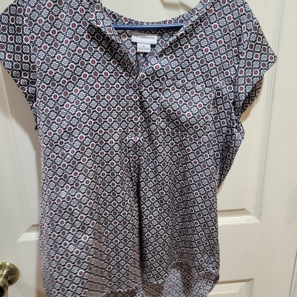 Patterned Black and White Women's Top